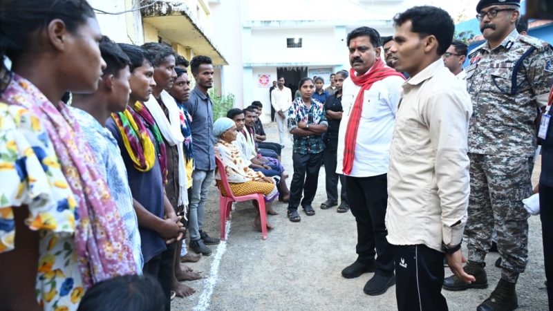 उपमुख्यमंत्री विजय शर्मा ने पुनर्वास केंद्र में पुनर्वासित युवाओं से की आत्मीय भेंट