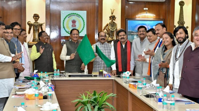 मुख्यमंत्री ग्रामीण बस योजना का दूसरा चरण शुरू, 180 नए गांव जुड़े बस सुविधा से