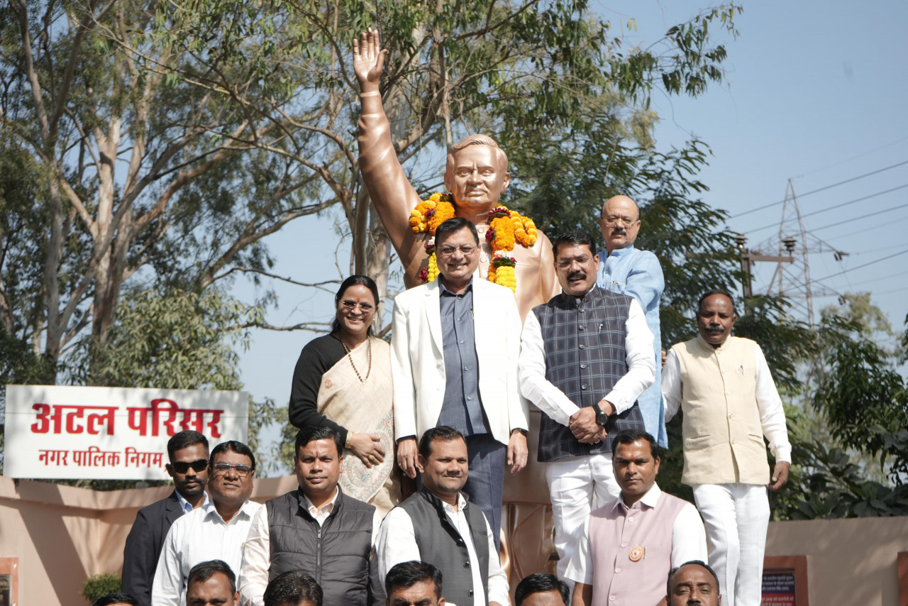 दूरदर्शी नेता, सशक्त वक्ता और सभी दलों के सम्माननीय व्यक्तित्व थे अटल बिहारी वाजपेयी जी: मंत्री लखनलाल देवांगन