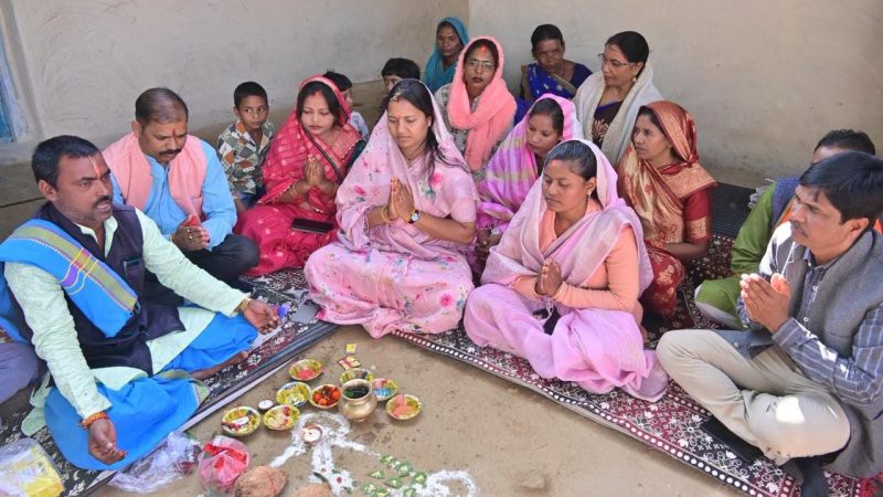 सुगम आवागमन की दिशा में बड़ा कदम: मंत्री श्रीमती लक्ष्मी राजवाड़े ने मुख्यमंत्री ग्राम गौरव पथ योजना के तहत किया सड़क निर्माण कार्यों का भूमिपूजन