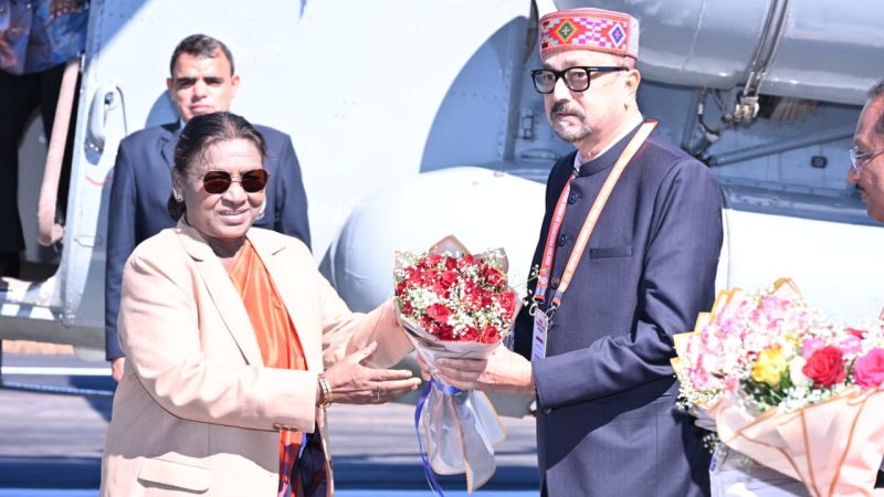 राष्ट्रपति श्रीमती द्रौपदी मुर्मू का आत्मीय स्वागत