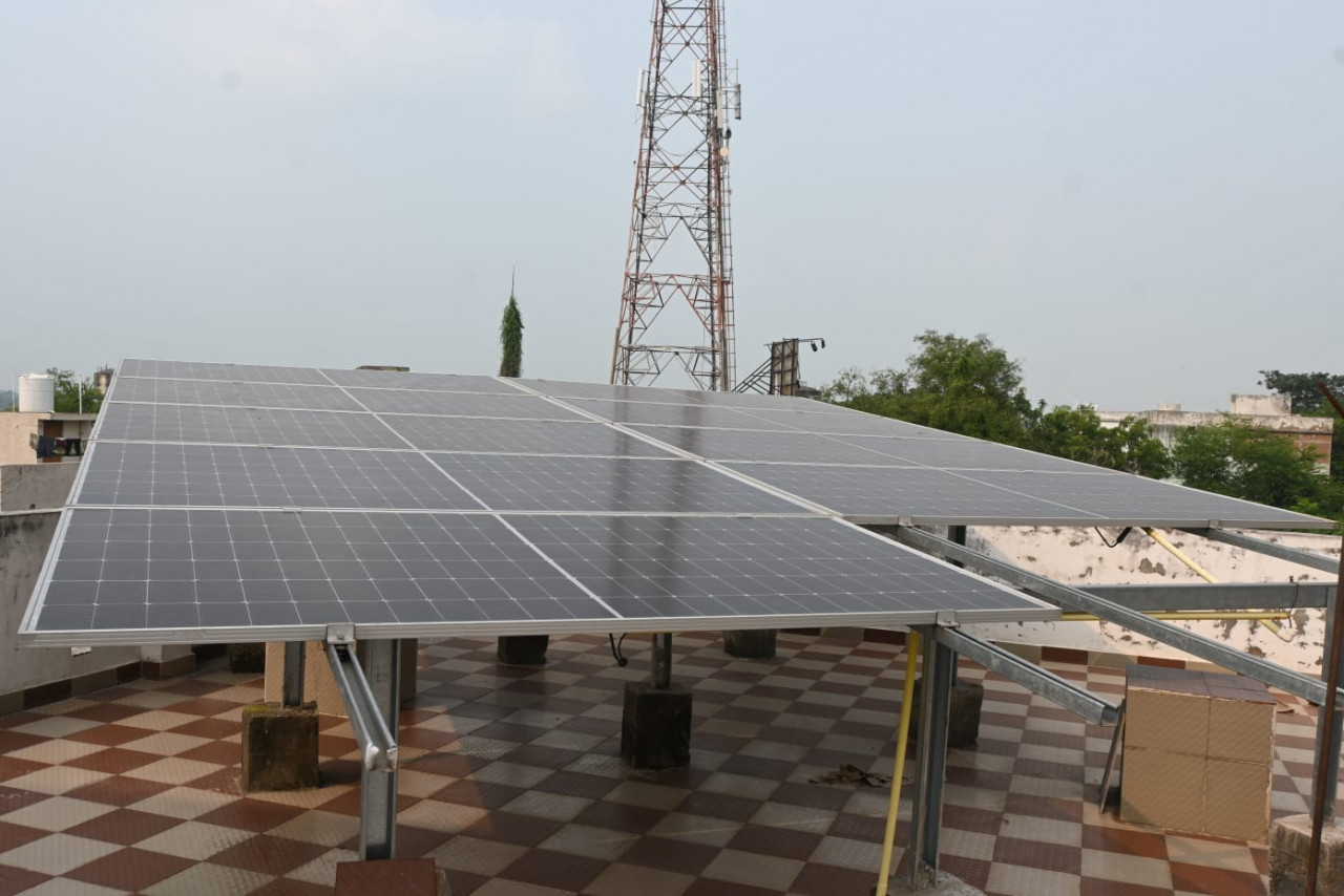 पीएम सूर्यघर मुफ्त बिजली योजना से सौर ऊर्जा को अपनाने लोगों में उत्साह