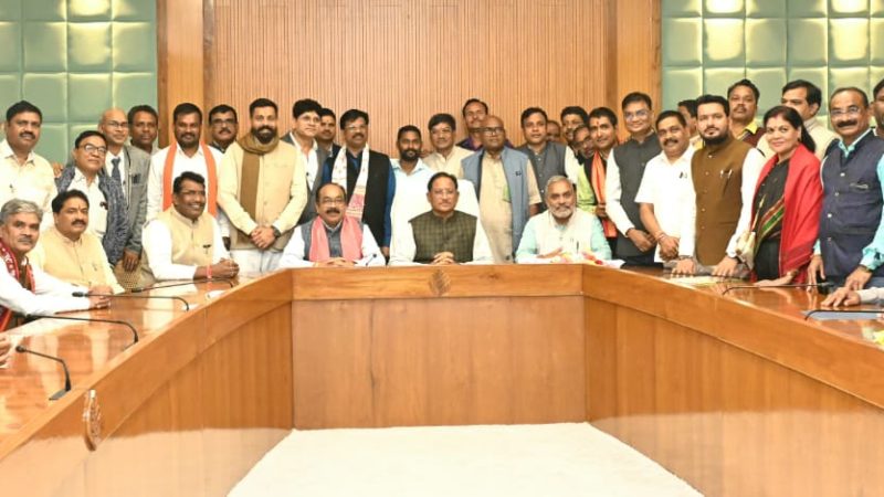 मुख्यमंत्री साय से साहू समाज के प्रतिनिधिमंडल ने की सौजन्य मुलाकात