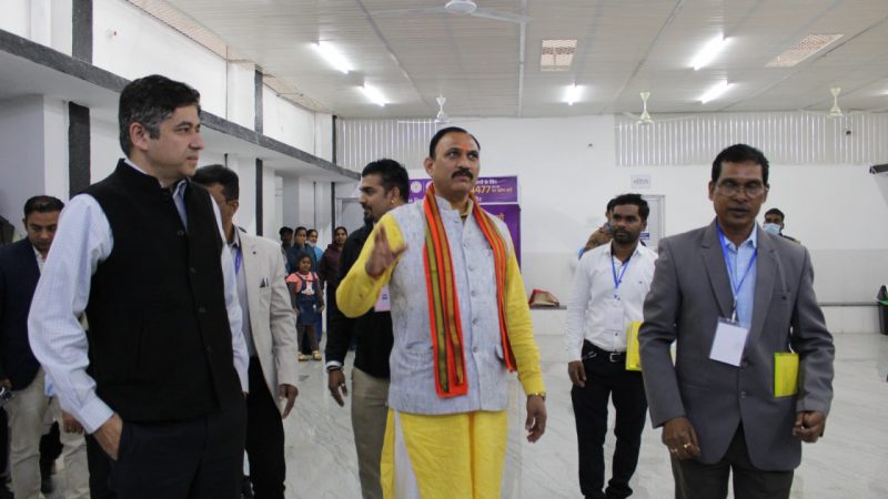 स्वास्थ्य मंत्री ने किया जिला चिकित्सालय जांजगीर-चांपा का औचक निरीक्षण, नई ओपीडी व एनआईसीयू का किया शुभारंभ