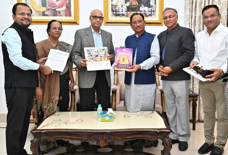 पूर्व राज्यपाल रमेश बैस ने मुख्यमंत्री विष्णु देव साय से की सौजन्य मुलाकात