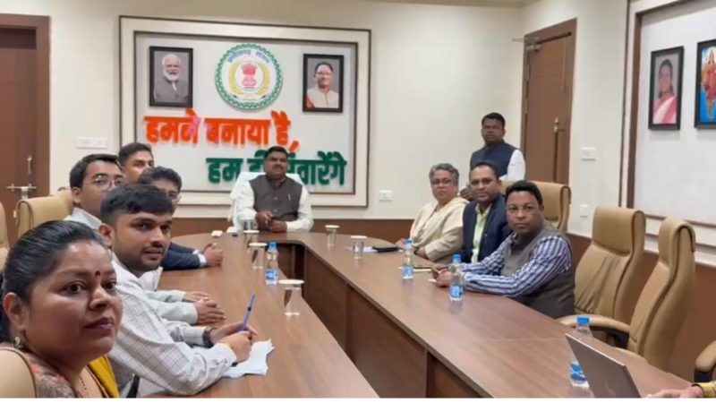 मंत्री गजेंद्र यादव ने किया विधि विभाग की नई वेबसाइट का लोकार्पण