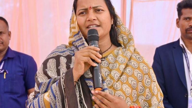 सड़कें बनेंगी विकास का आधार