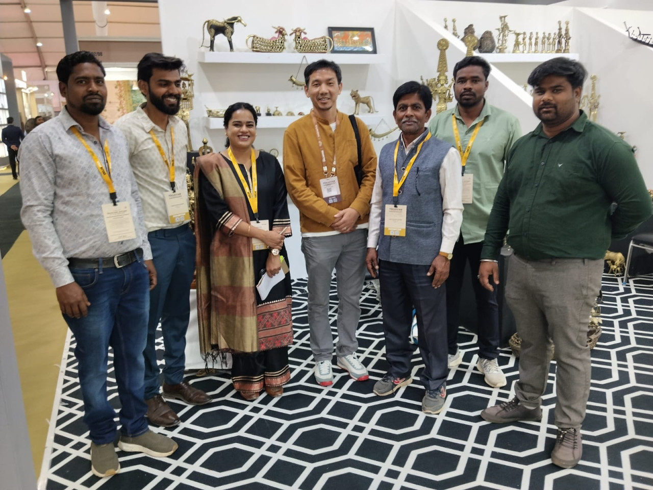 आईएचजीएफ फेयर 2026 में छत्तीसगढ़ी शिल्प की गूंज, कोंडागांव के कलाकारों ने बिखेरा हुनर का जादू