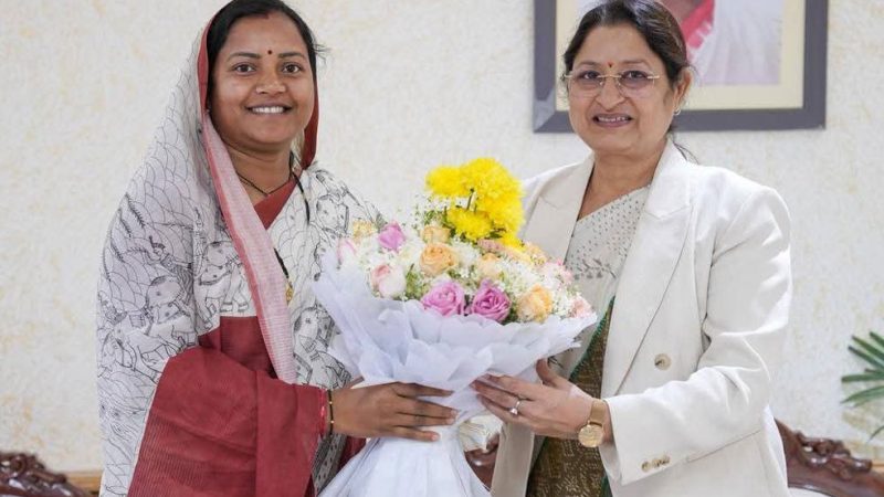 छत्तीसगढ़ मना रहा ‘महतारी गौरव वर्ष’: मंत्री श्रीमती लक्ष्मी राजवाड़े ने केन्द्रीय मंत्री श्रीमती अन्नपूर्णा देवी को दी जानकारी