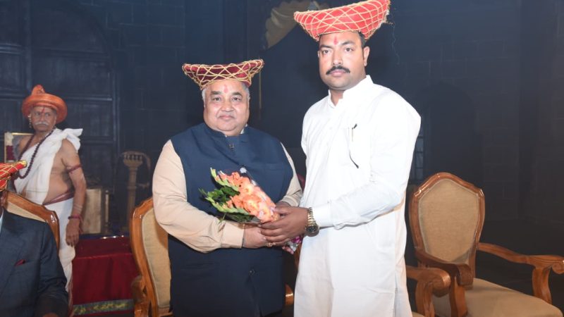 इतिहास से प्रेरणा लेकर ही सशक्त भविष्य का निर्माण संभव-संस्कृति मंत्री