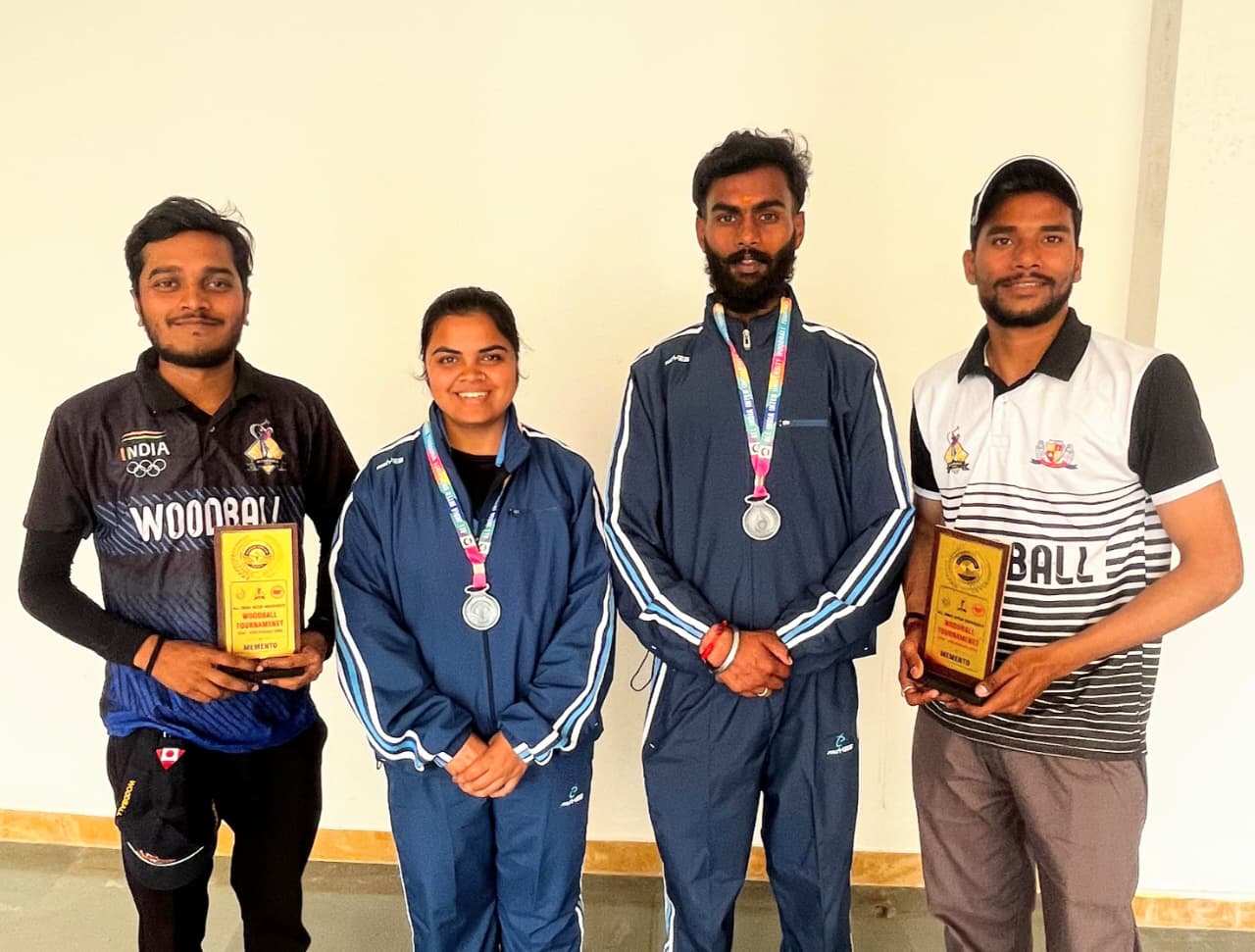 सरगुजा जिला वुडबॉल संघ के खिलाड़ियों का राष्ट्रीय मंच पर जलवा, जीते सिल्वर मेडल