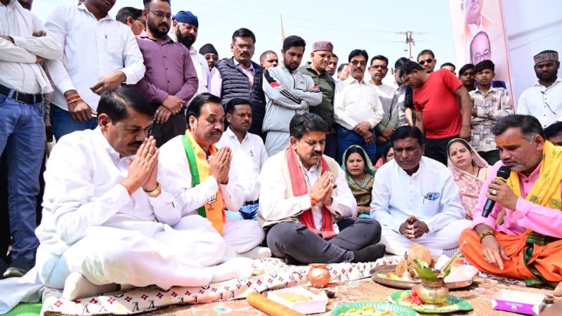 उप मुख्यमंत्री विजय शर्मा ने कवर्धा नगर के विकास के लिए रखी 2.80 करोड़ के निर्माण कार्यों की आधारशिला