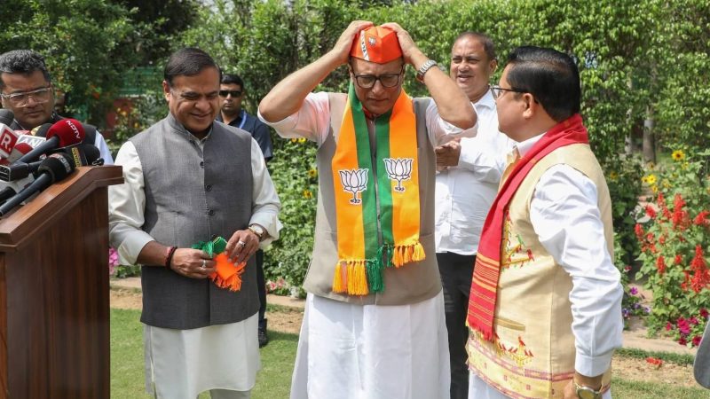 असम चुनाव से पहले कांग्रेस को झटका, प्रद्युत बोरदोलोई भाजपा में शामिल
