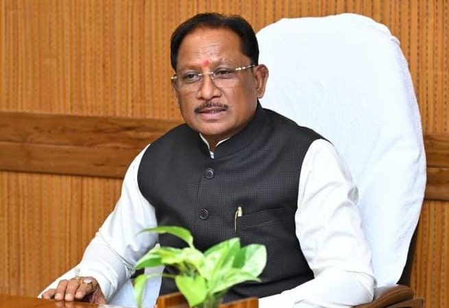 जबरन दबावपूर्वक मैनुअल स्केवेंजर्स का कार्य करवाने वालों पर की जाए कड़ी कार्यवाही- मुख्यमंत्री विष्णुदेव साय