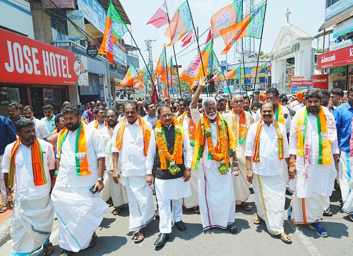 केरल विधानसभा चुनाव में भाजपा प्रत्याशियों के नामांकन रैली में शामिल हुए मुख्यमंत्री विष्णुदेव साय