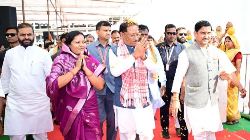 प्रदेश स्तरी भक्त माता कर्मा जयंती में शामिल हुये मुख्यमंत्री