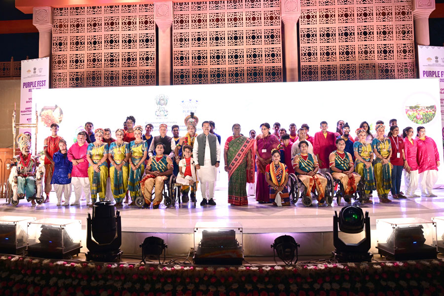 राष्ट्रपति भवन ने ‘पर्पल फेस्ट’ का आयोजन किया