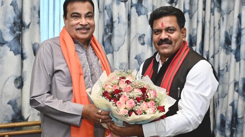 केंद्रीय परिवहन मंत्री नितिन गडकरी से मिले उपमुख्यमंत्री विजय शर्मा