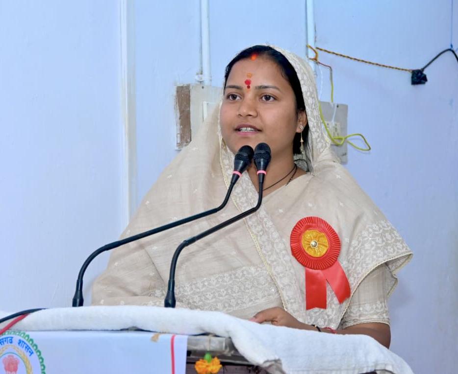 शिक्षकों के समर्पण से ही होगा शिक्षा का सशक्त निर्माण – मंत्री श्रीमती लक्ष्मी राजवाड़े