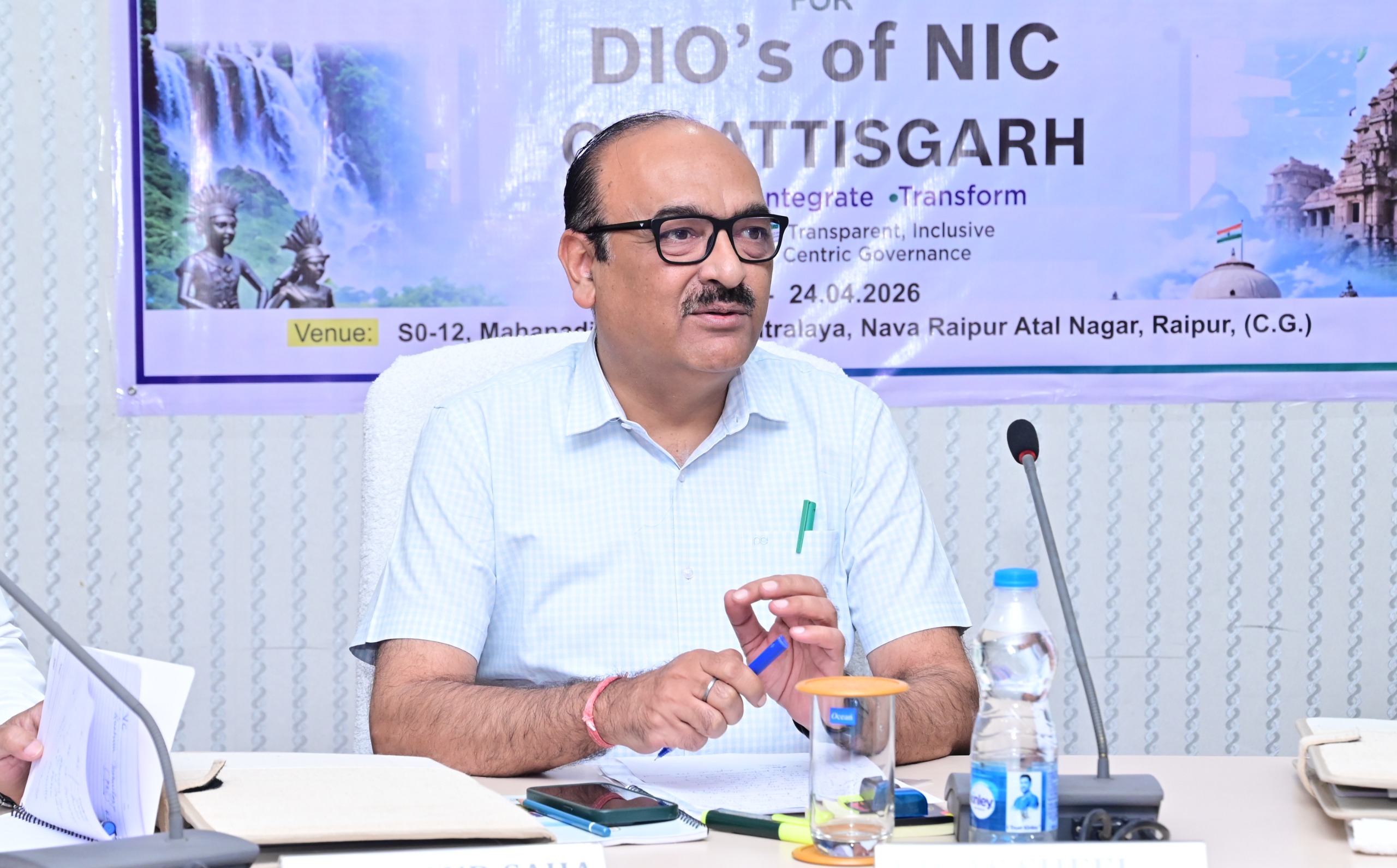 आम जनता को शासन की फ्लैगशिप योजनाओं का लाभ दिलाने के लिए सूचना प्रौद्योगिकी का अधिकतम इस्तेमाल करें: मुख्य सचिव विकासशील