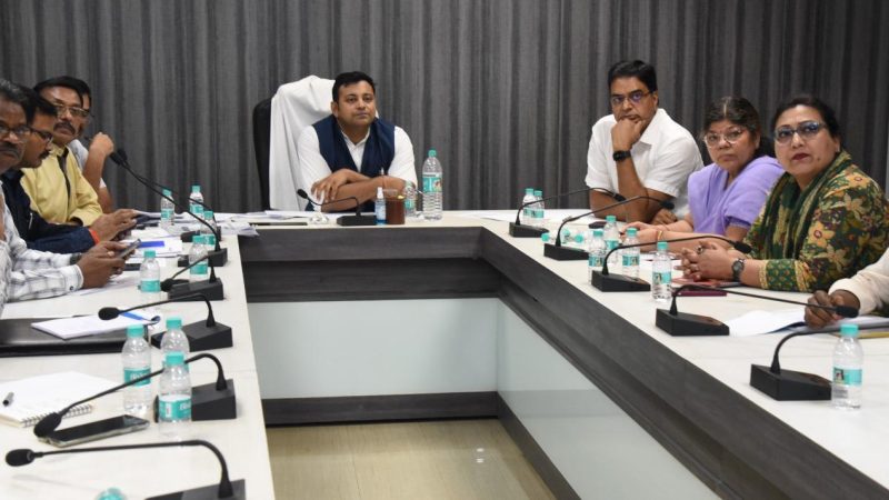 न्यू एज मीडिया में दक्ष बनें जनसंपर्क अधिकारी : आयुक्त रजत बंसल