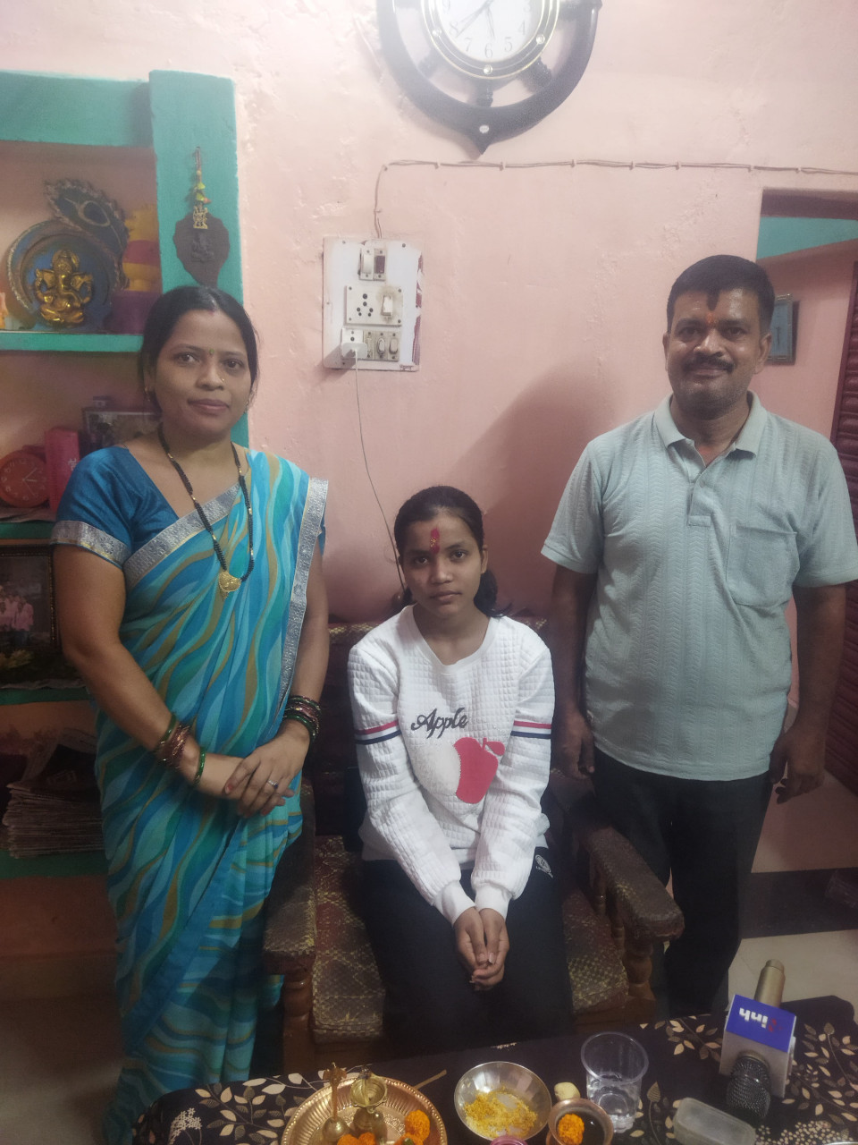 उप मुख्यमंत्री विजय शर्मा ने कवर्धा की बेटी रिया केशरवानी को दी बधाई, दसवीं बोर्ड में प्रदेश में द्वितीय स्थान हासिल किया