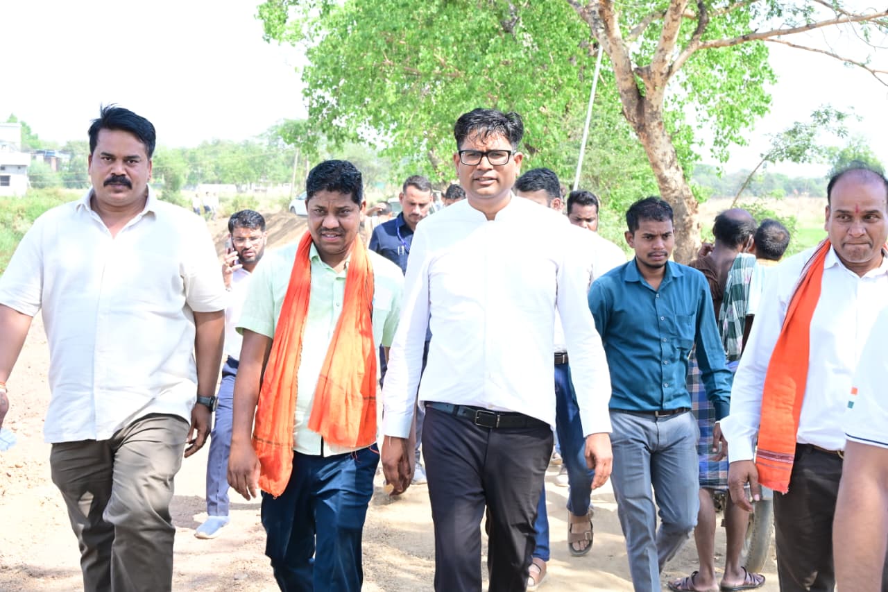 करोड़ों की लागत से बदल रहा पुसौर का स्वरूप-वित्त मंत्री चौधरी