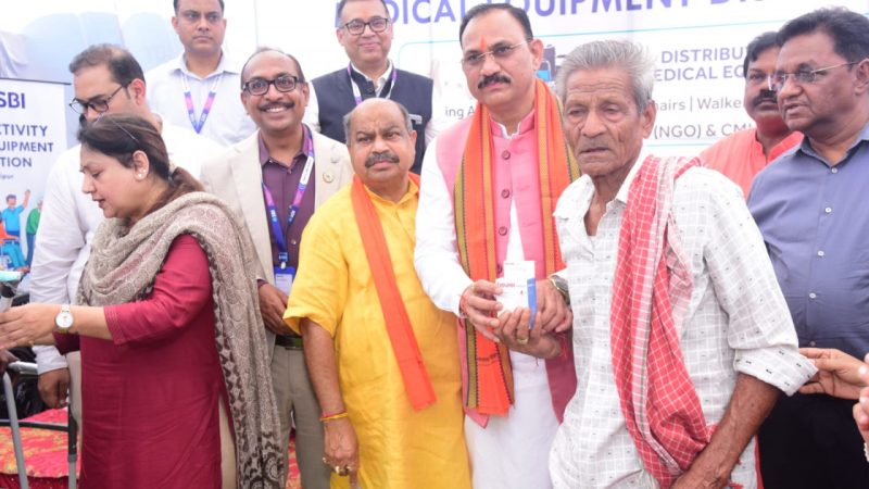 सरकार स्वास्थ्य सेवाओं के विस्तार और सुदृढ़ीकरण के लिए प्रतिबद्ध: स्वास्थ्य मंत्री श्याम बिहारी जायसवाल