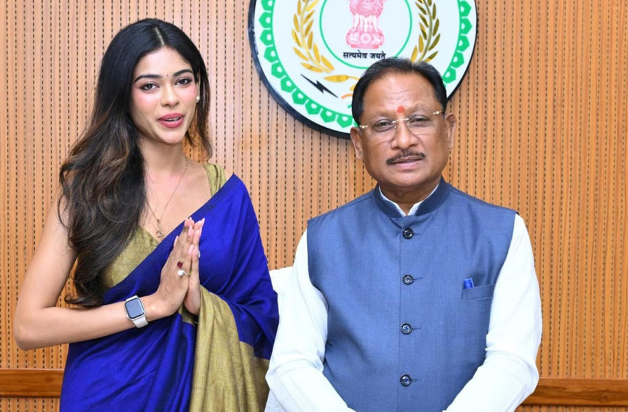 मुख्यमंत्री विष्णुदेव साय से मिस इंडिया छत्तीसगढ़ सुश्री अनुष्का सोन ने की सौजन्य मुलाकात : सदन का ऐतिहासिक सत्र सुनने विधानसभा पहुंची थी मिस इंडिया छत्तीसगढ़