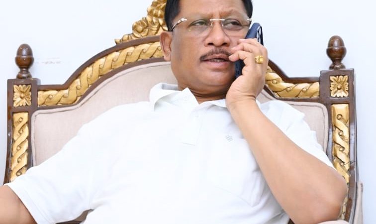 मुख्यमंत्री साय ने दूरभाष पर पद्मश्री फुलबासन यादव से की चर्चा, जाना हालचाल