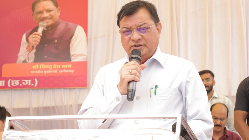 शिविर में ही समस्या का निराकरण हो जाना एक बड़ी उपलब्धि – मंत्री लखनलाल देवांगन